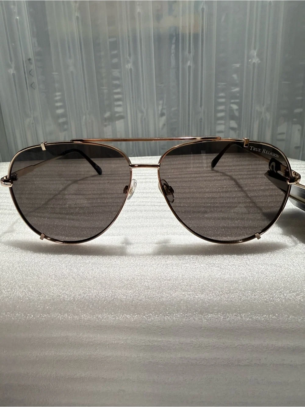 True Religion Unisex Double Bridge Gold Aviator Sunglasses NWT